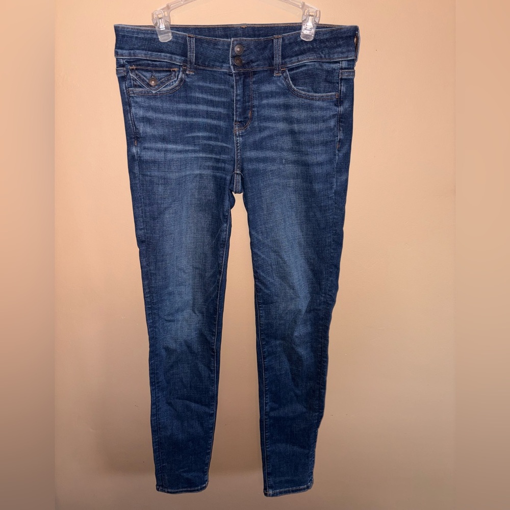 American Eagle size 10 long super low rise jegging with stretch